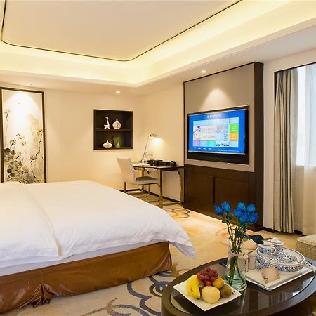 Noble Jasper Hotel Huizhou  Buitenkant foto